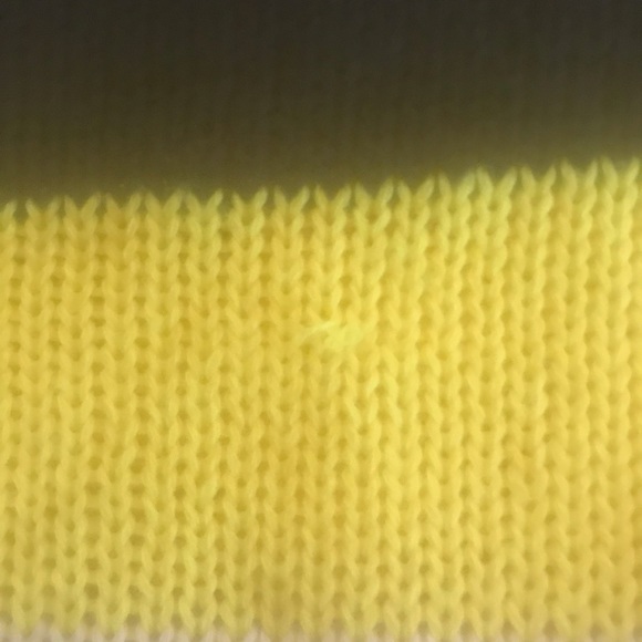 Luca Couture spring sweater. - Picture 3 of 3